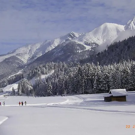 Krosbacher Hof Готель 3*
