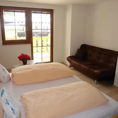 Krosbacher Hof Отель Зеефельд в Тироле