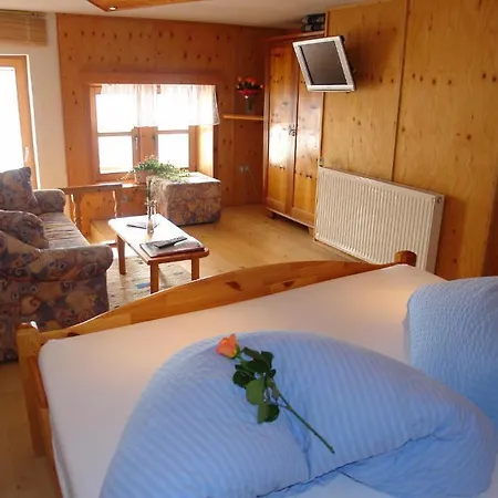 Guest house Krosbacher Hof Seefeld in Tirol