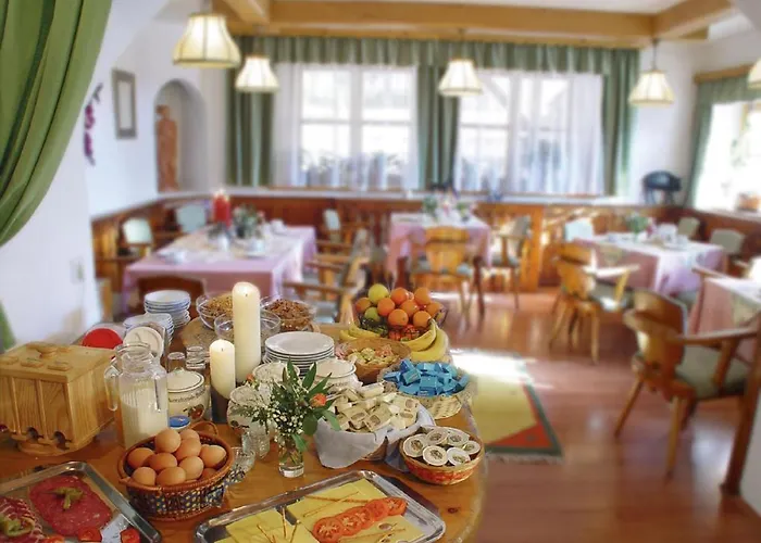 Krosbacher Hof 3* Зеефельд в Тироле