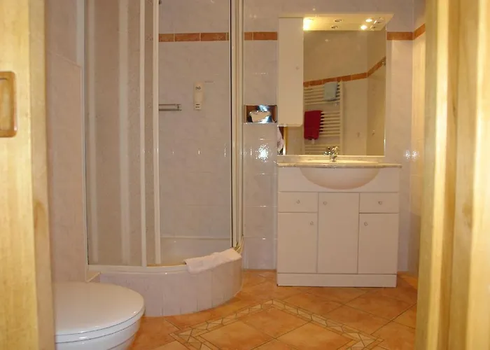 Krosbacher Hof מלון