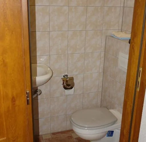 Krosbacher Hof ホテル