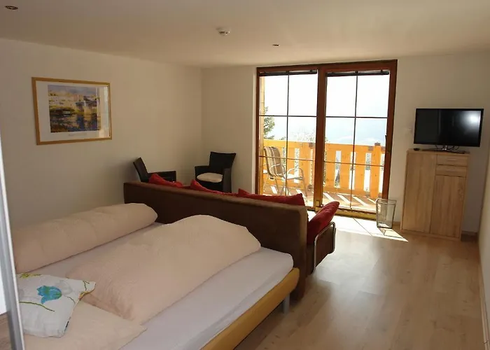 Отель Krosbacher Hof 3*