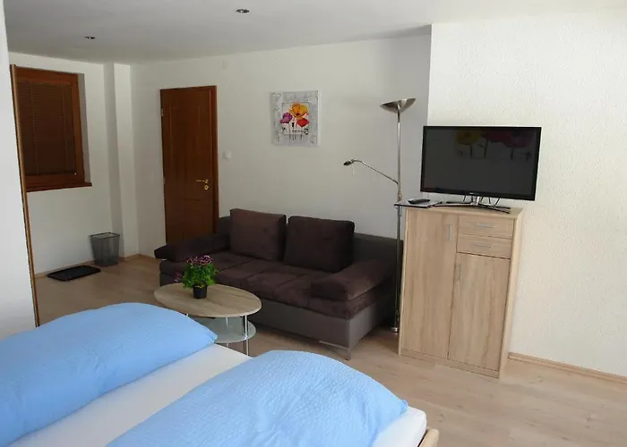 Отель Krosbacher Hof